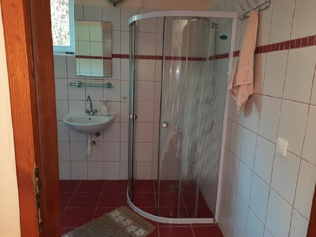 Ponty-Poronty Vendeghaz Hotell Nagybaracska Eksteriør bilde